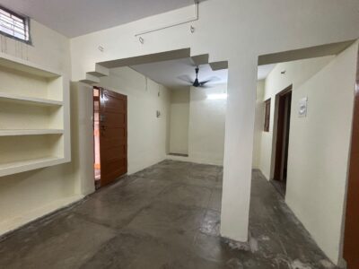Neat 3 Rooms set with Kitchen & Terrace