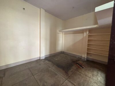 2 rooms set– Book a Visit Today