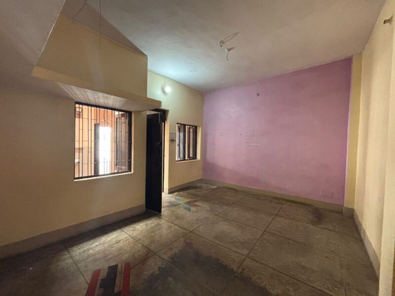 2 rooms set– Book a Visit Today