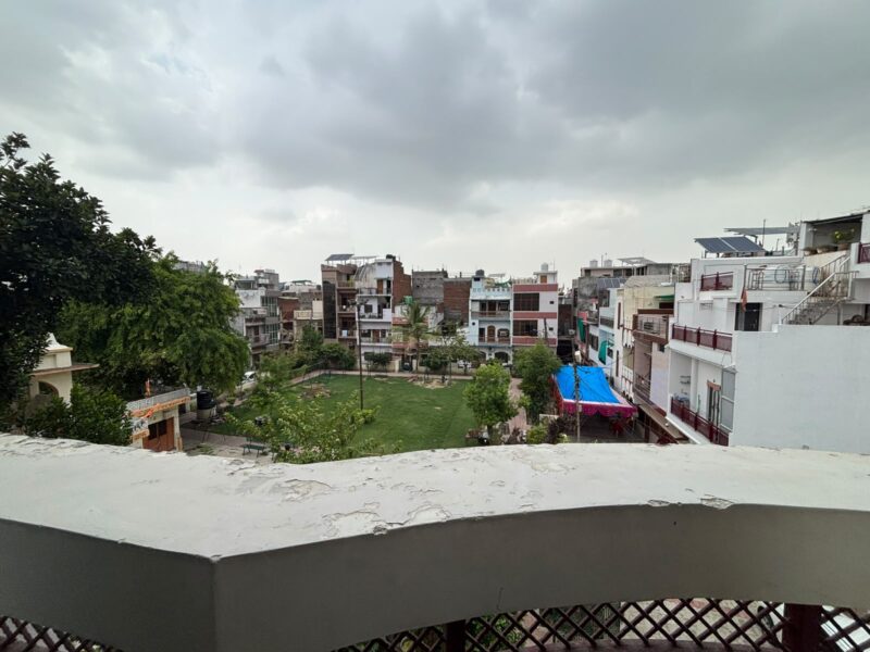 2-Room Rental for 2 Girls – Ready to Move In