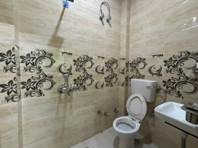 2-Room Rental for 2 Girls – Ready to Move In