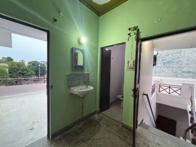 Comfortable 3 Room Set in Indira Nagar