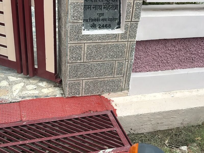 Comfortable 3 Room Set in Indira Nagar