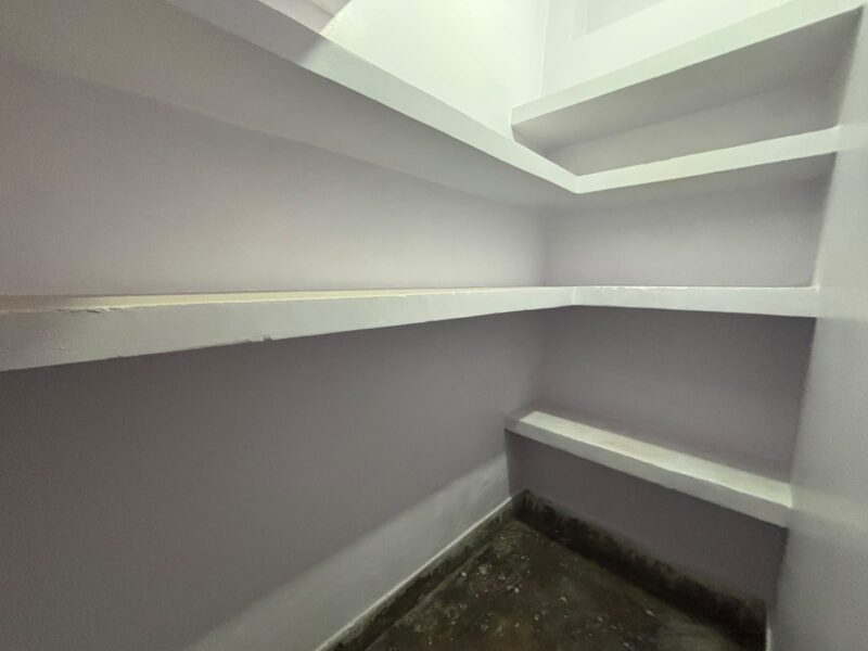 Comfortable 3 Room Set in Indira Nagar