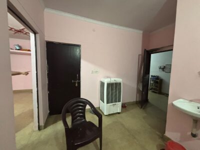 Independent 2 room set near by Munshi puliya Indra Nagar