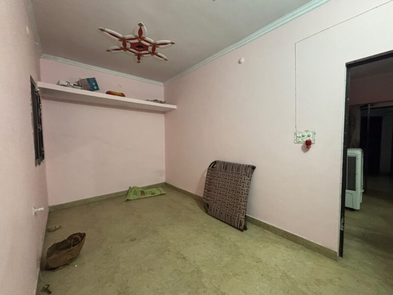 Independent 2 room set near by Munshi puliya Indra Nagar