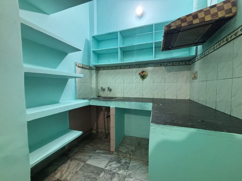 Comfortable 2-Room Set in best Location