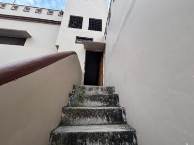 Well-Maintained 2-Room Set – Book Now