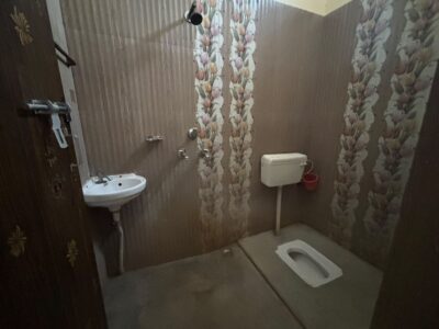 Well-Maintained 2-Room Set – Book Now