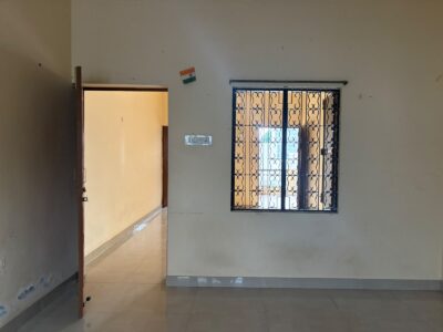 Well-Maintained 2-Room Set – Book Now