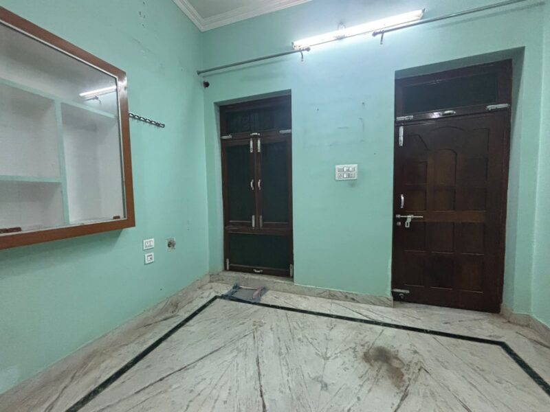 Independent 2 Room Set for Small Family