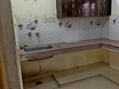 Spacious 2 BHK for Rent in Aliganj