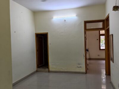 Spacious 2 BHK for Rent in Aliganj