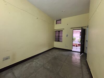 Well-Maintained Two Room Set