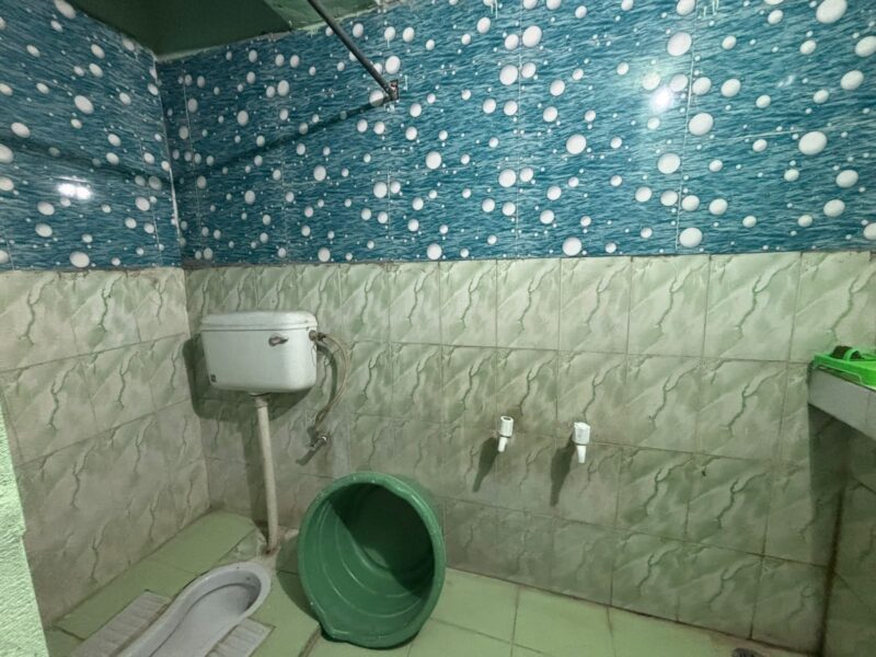 Your dream 2 room set for rent awaits!!