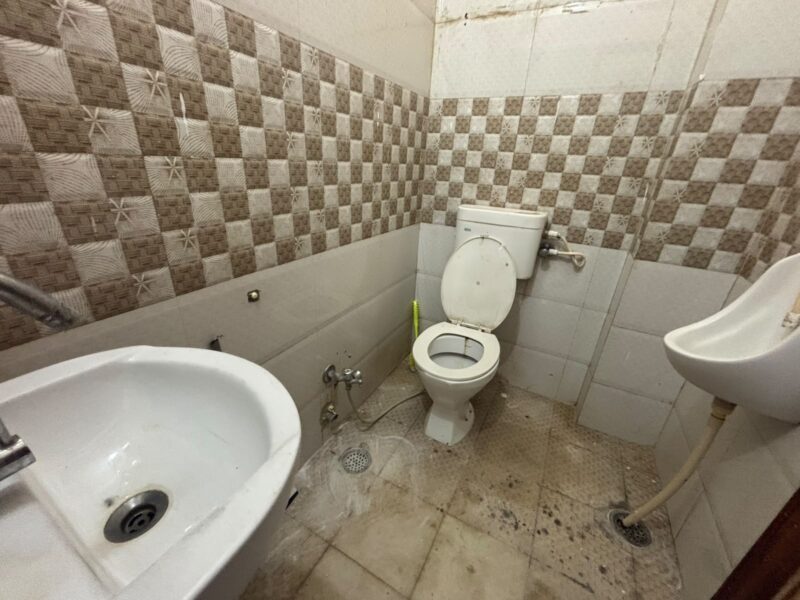 Spacious Commercial Office Space for rent