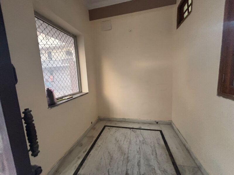 Spacious Commercial Office Space for rent