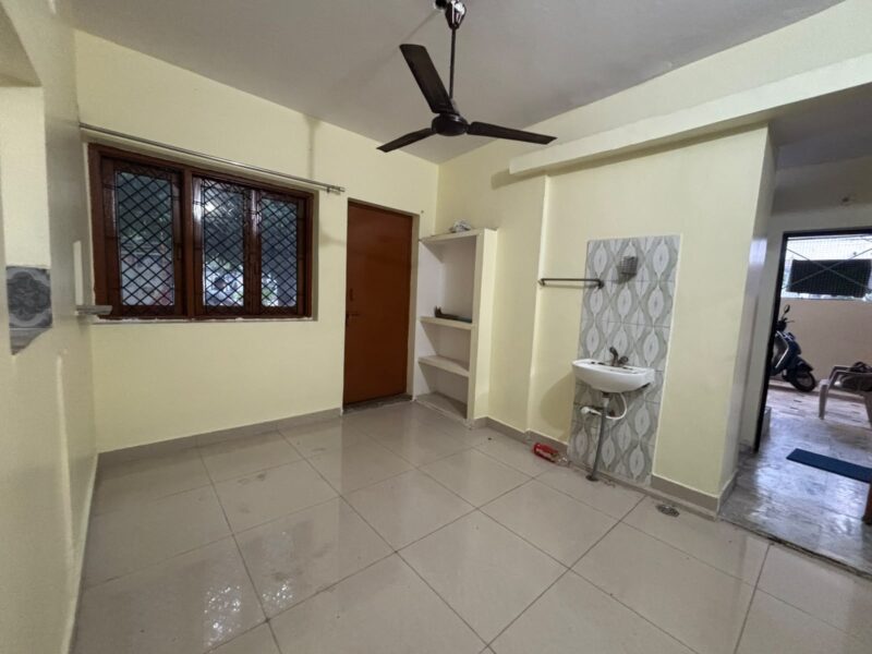 Beautiful House Available for Rent 2 rooms set