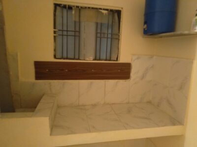 Cozy 1 RK Retreat – Perfect for Comfortable Living