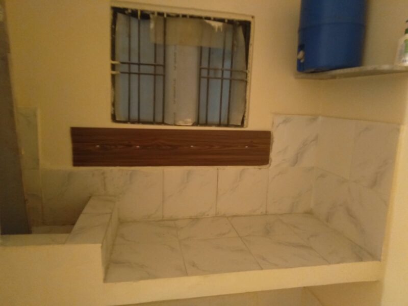 Cozy 1 RK Retreat – Perfect for Comfortable Living
