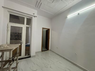2BHK Floor – for rent