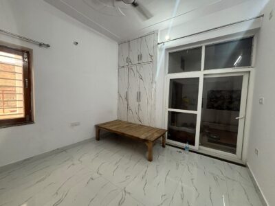 2BHK Floor – for rent