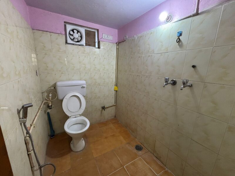 Independent 1 RK | Private & Comfortable