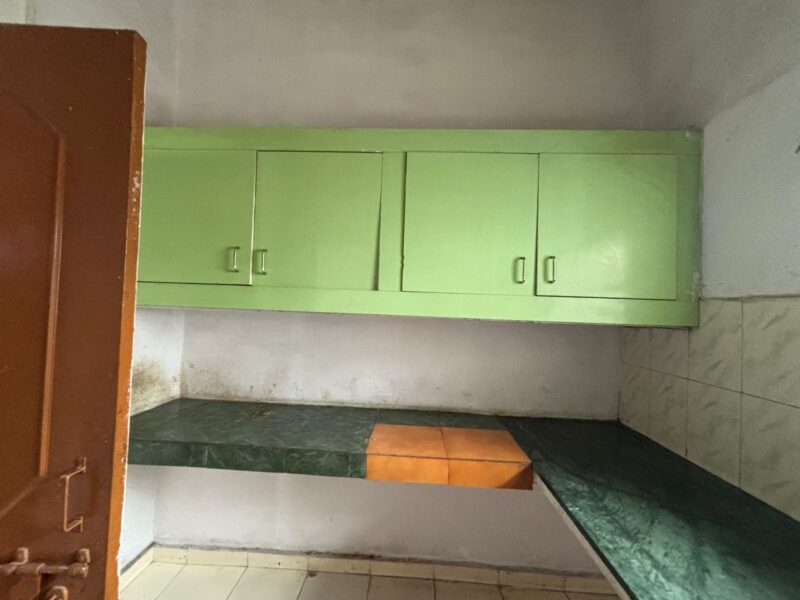 Independent 1 RK | Private & Comfortable