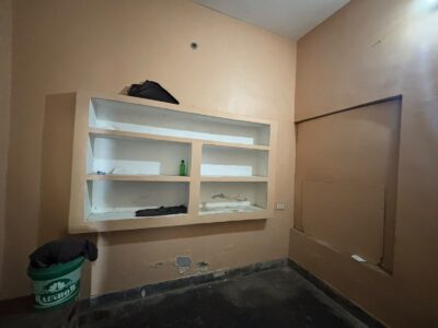 1 Room with washroom available for rent