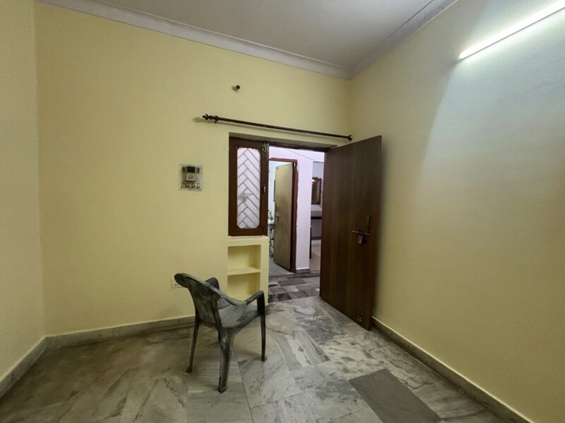 Comfortable 2 BHK House for Rent