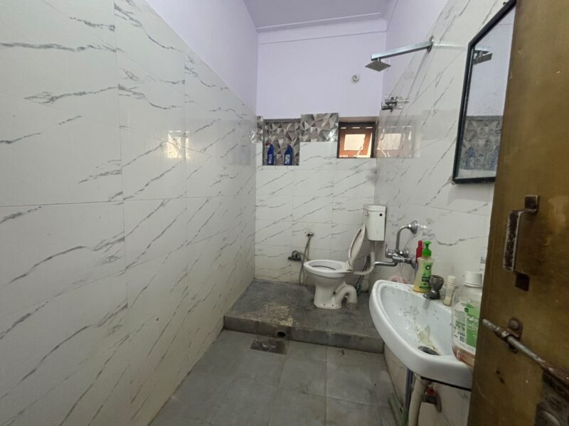 Comfortable 2 BHK House for Rent