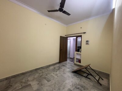 Comfortable 2 BHK House for Rent