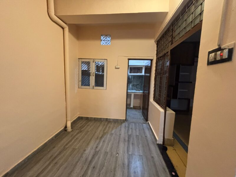 Spacious 2 Room Set for Rent