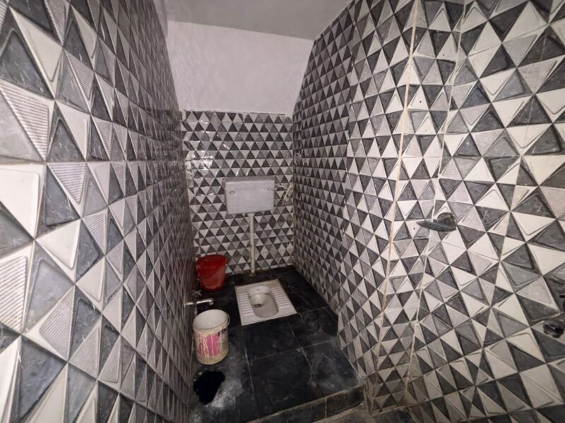Spacious 2 Room Set for Rent