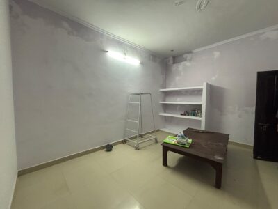 1BHK Home in a Well-Connected Area