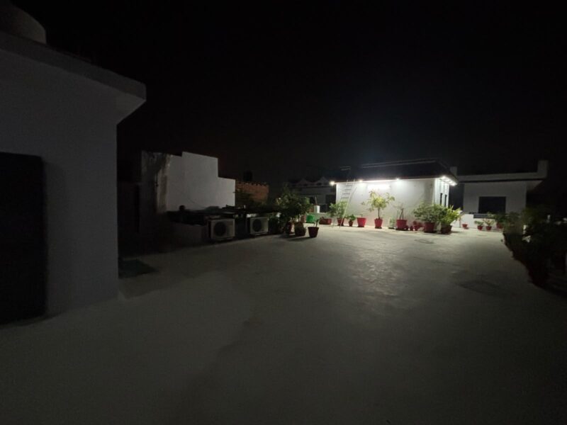 1BHK Home in a Well-Connected Area
