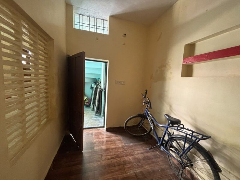 Functional 2 Room Set for Modern Living