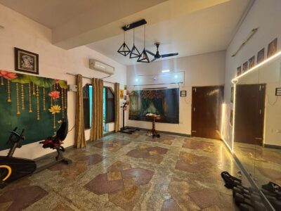 Commercial Space for Business and Office Use