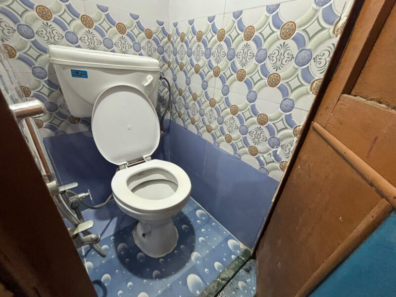 Spacious 2BHK House for Rent | Family-Friendly Home