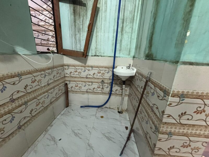 Spacious 2BHK House for Rent | Family-Friendly Home
