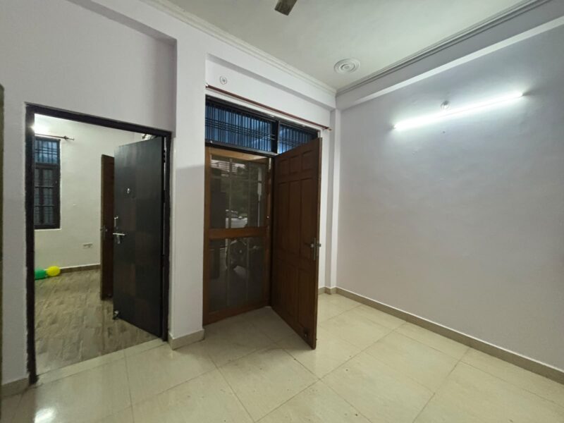 Spacious 2 BHK Flat Available for Rent