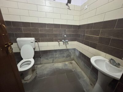 Spacious 2 BHK Flat Available for Rent