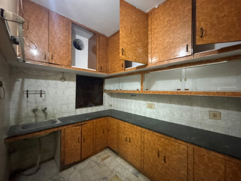 Well Maintained 2 BHK Flat for Rent
