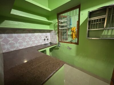 Well-Ventilated 2 BHK Flat